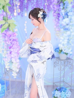 Shizuku Tsukinoの写メ日記｜エレガント 川崎堀之内高級店ソープ